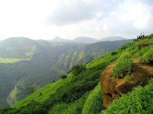 Lonavala vs Matheran: Which Is a Better Holiday Destination?
