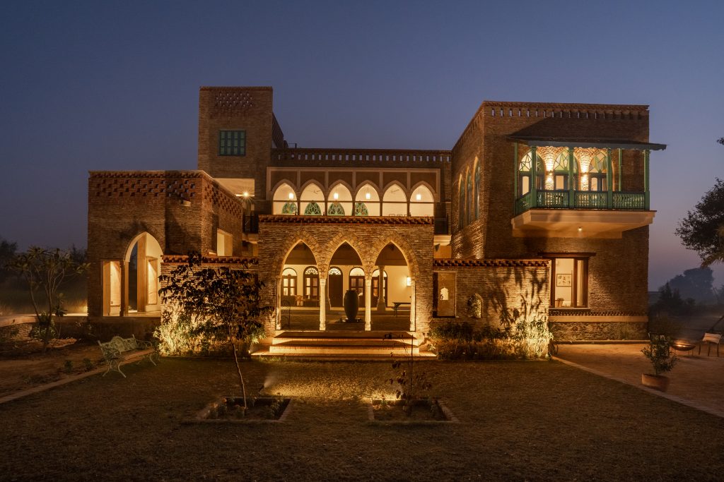 Sadhrana Bag - Beri House, Luxury Villas for Rent in Gurgaon - Lohono Stays