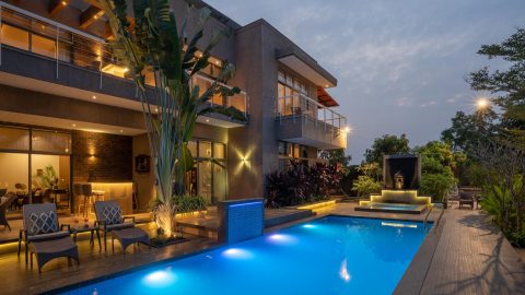 9 Reasons to Choose Luxury Villas Over 5-Star Hotels