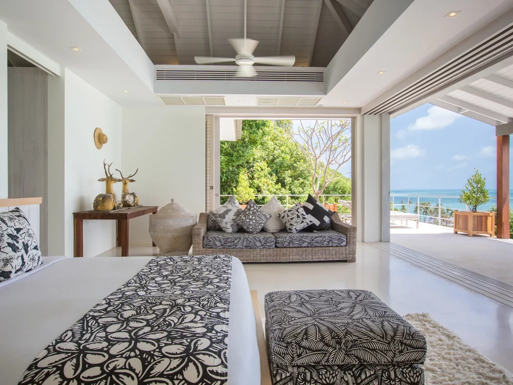 Element_of_8_Master_bedroom_with_stunning_view