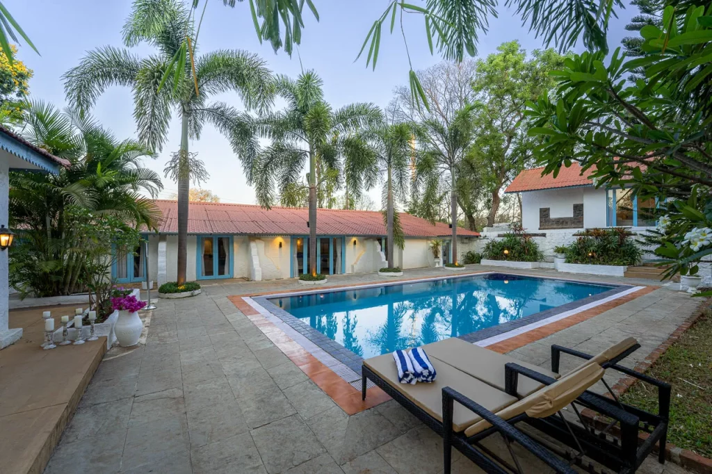 Villa_Santorini_Facade_Day