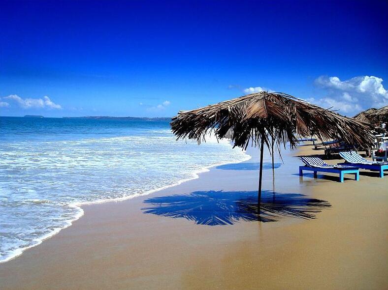 Colva_Beach,_Goa