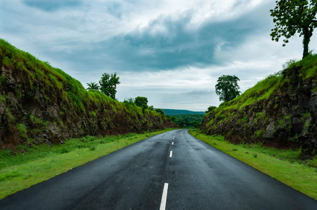 lonavala-monsoon-road-trip