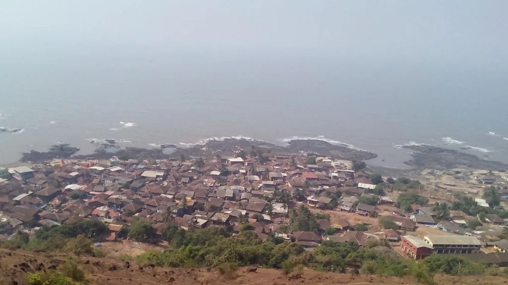 Dapoli-beach-with-village-top-view